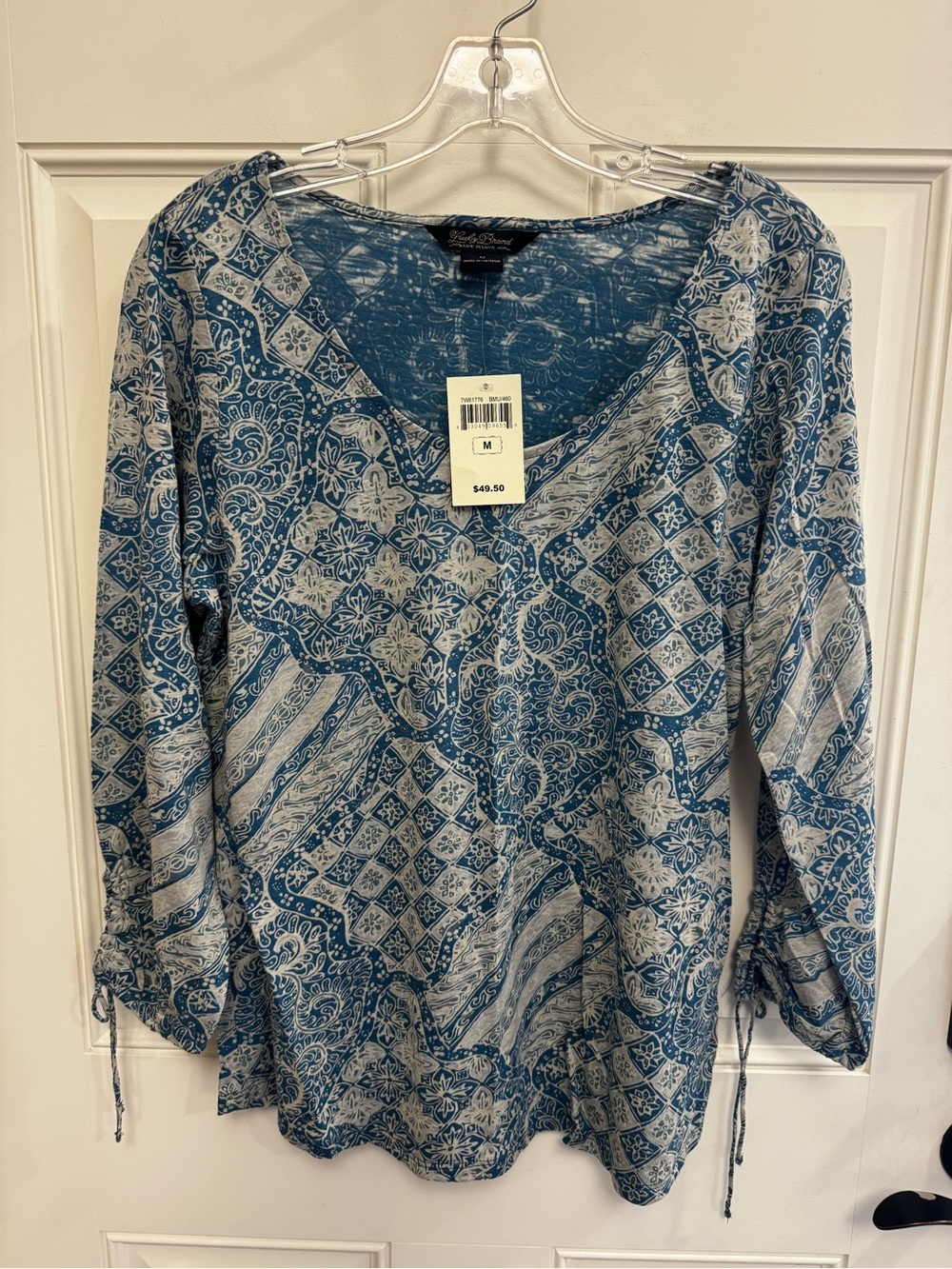Lucky Brand Blue & White Printed V-Neck Long Sleeve Top